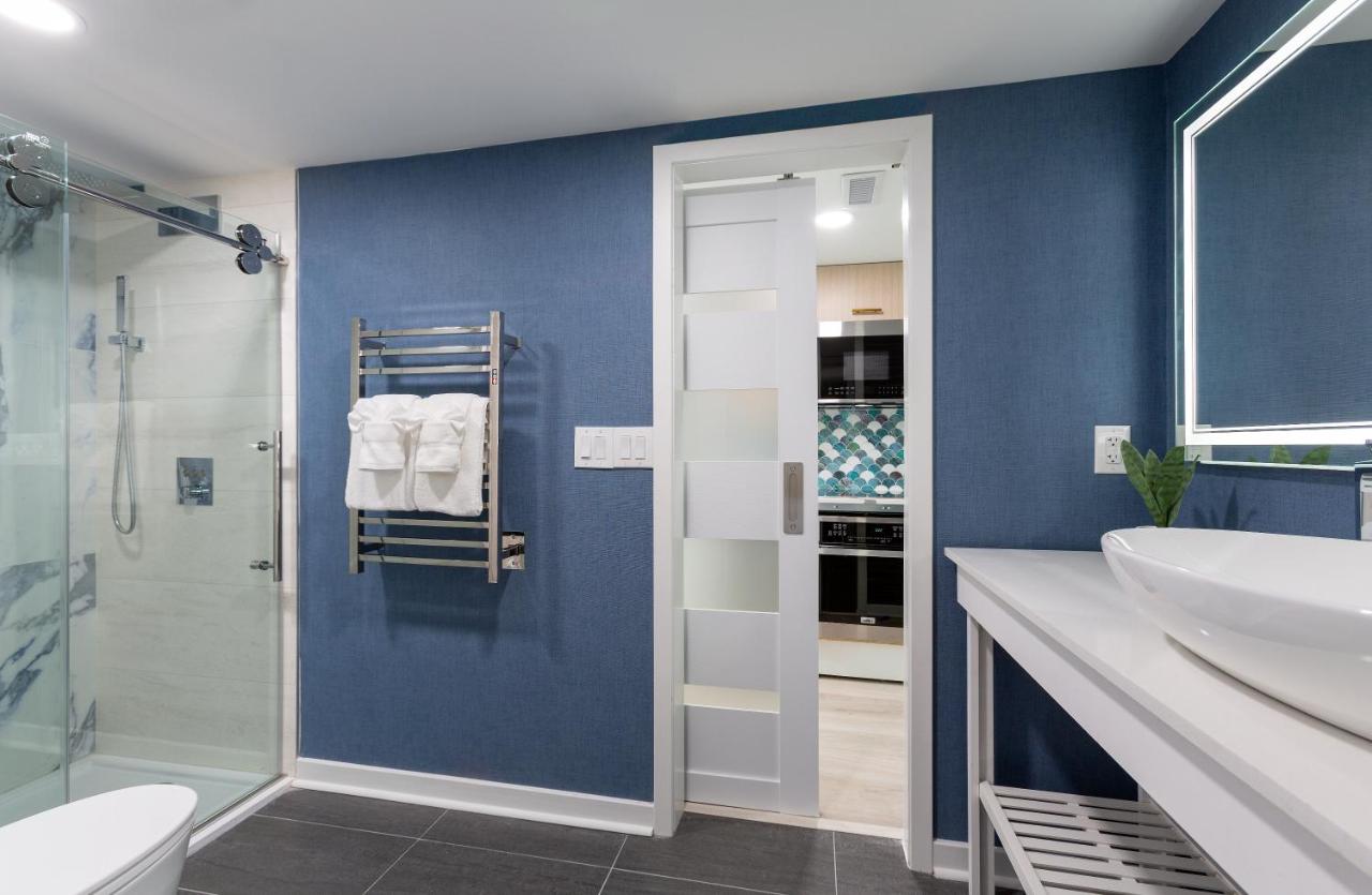 Two-Bedroom Suite at Crown Reef Beach Resort and Waterpark