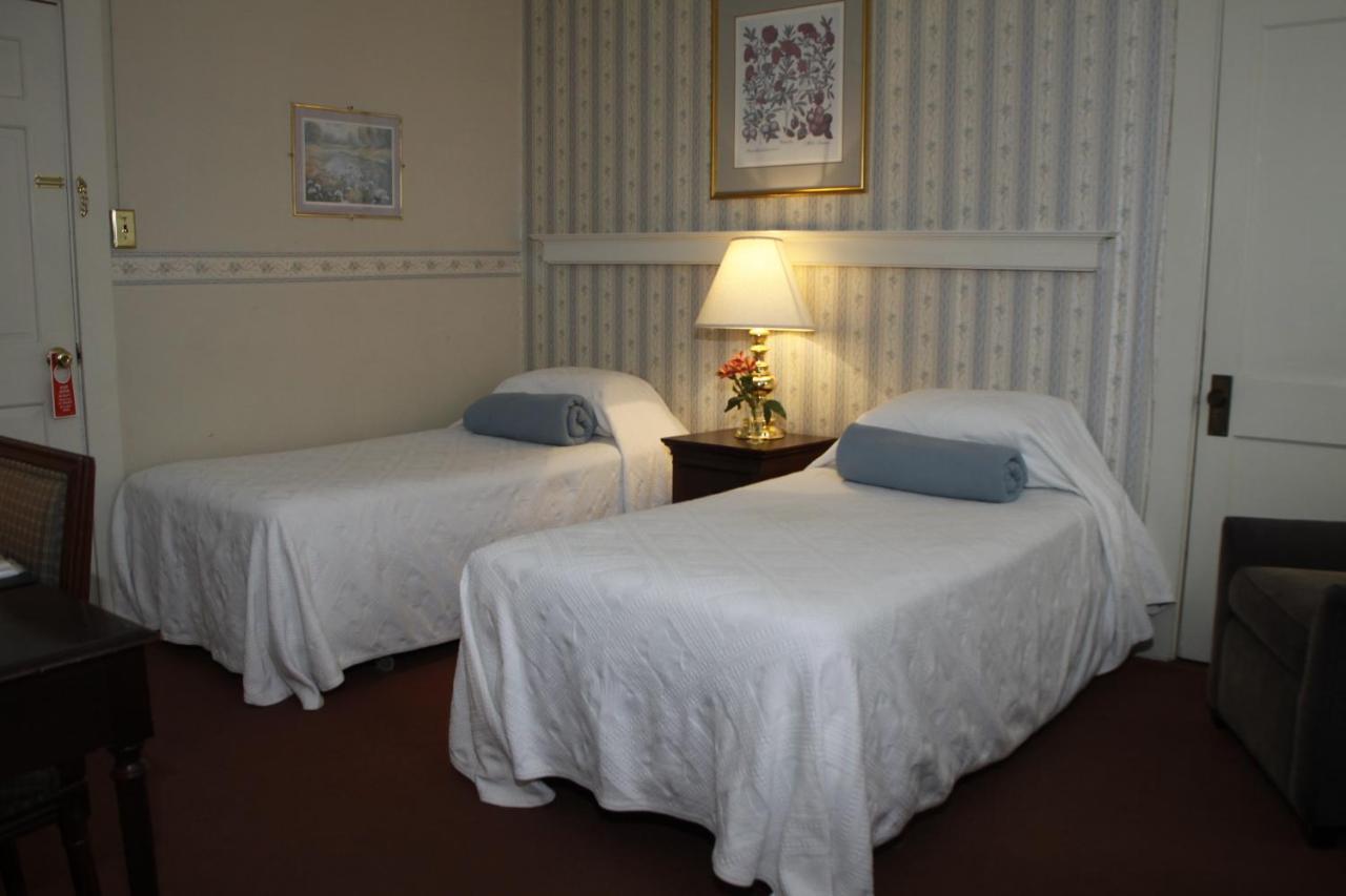 Classic Family Room at Hotel Coolidge