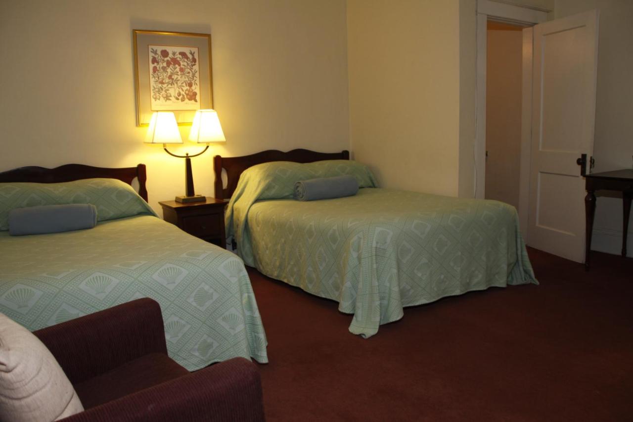Standard Queen Room at Hotel Coolidge