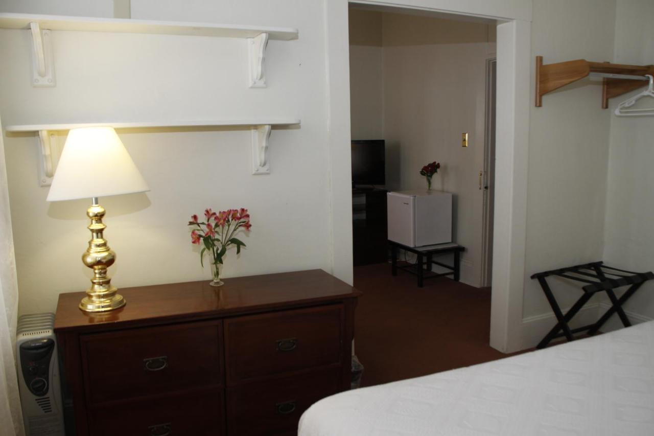 King Suite at Hotel Coolidge