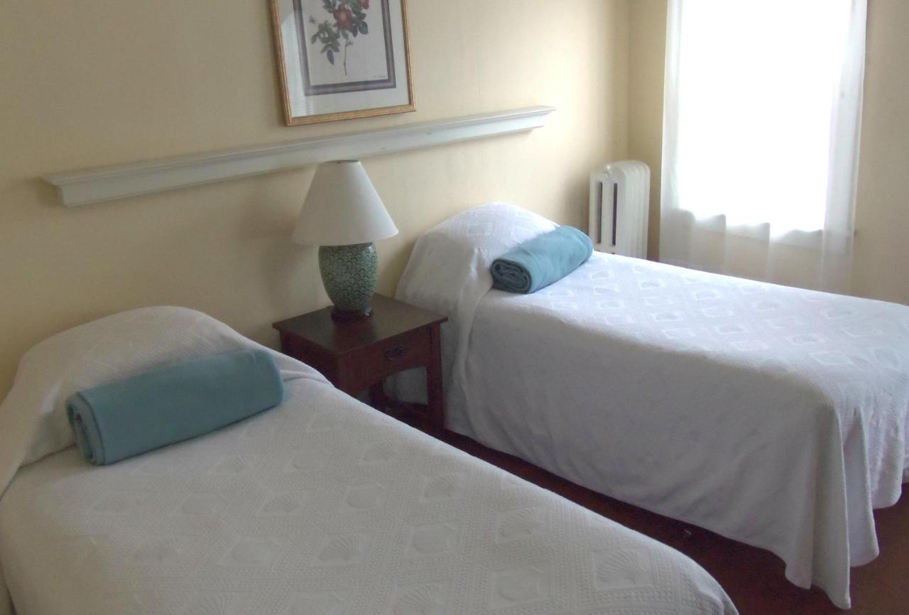 Double Room with Extra Bed at Hotel Coolidge