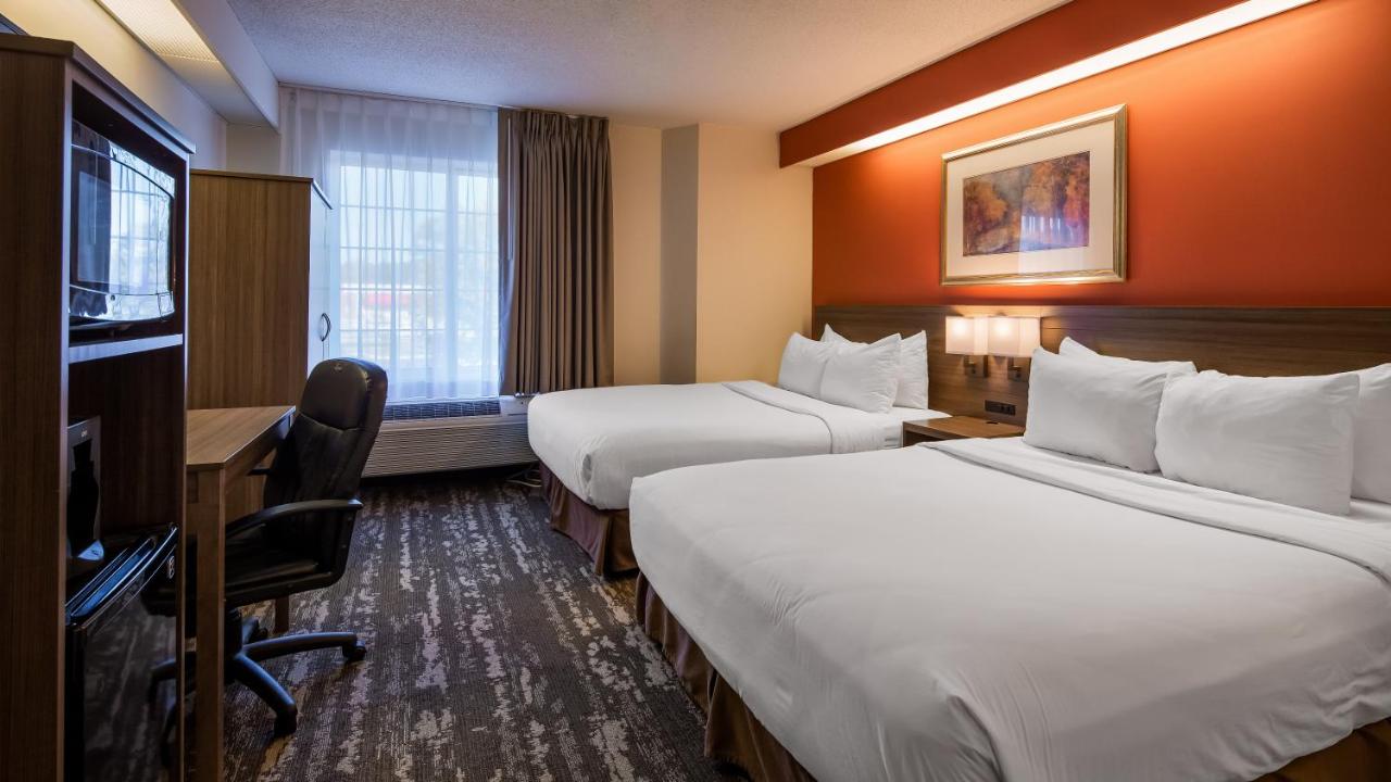 Queen Room with View at Charlevoix Inn & Suites SureStay Collection by Best Western