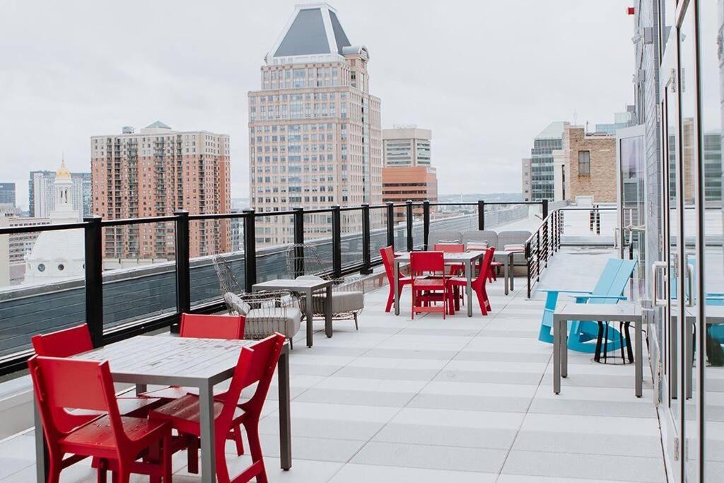 WhyHotel Inner Harbor