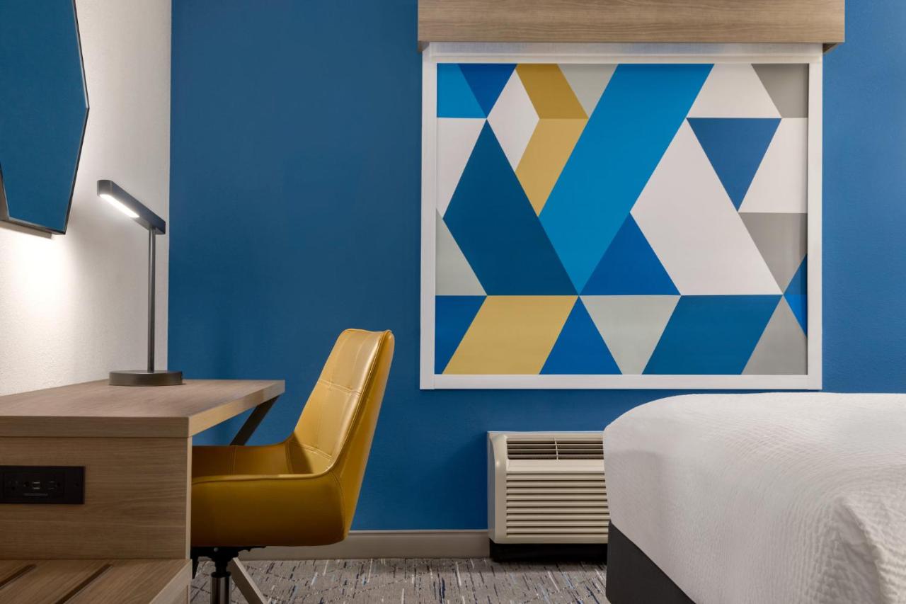 Queen Room with Two Queen Beds - Non-Smoking at Holiday Inn Express Hotel & Suites Fort Pierce West by IHG