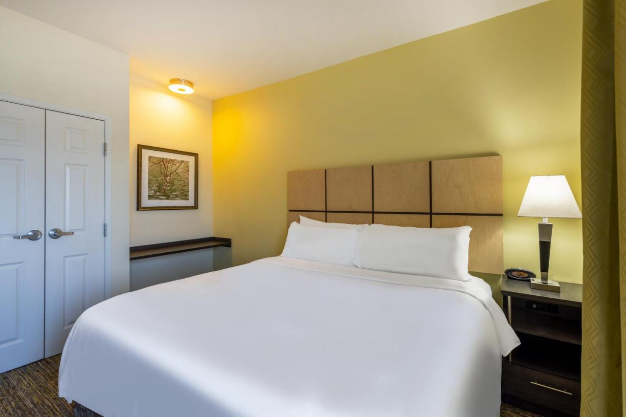 King Suite - Non-Smoking at Candlewood Suites South - Springfield, an IHG Hotel