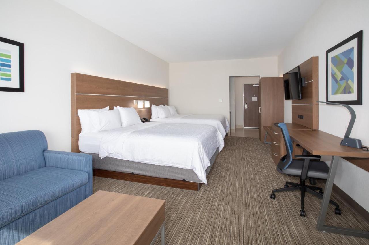 Queen Suite with Two Queen Beds - Non-Smoking at Comfort Inn & Suites Goodland
