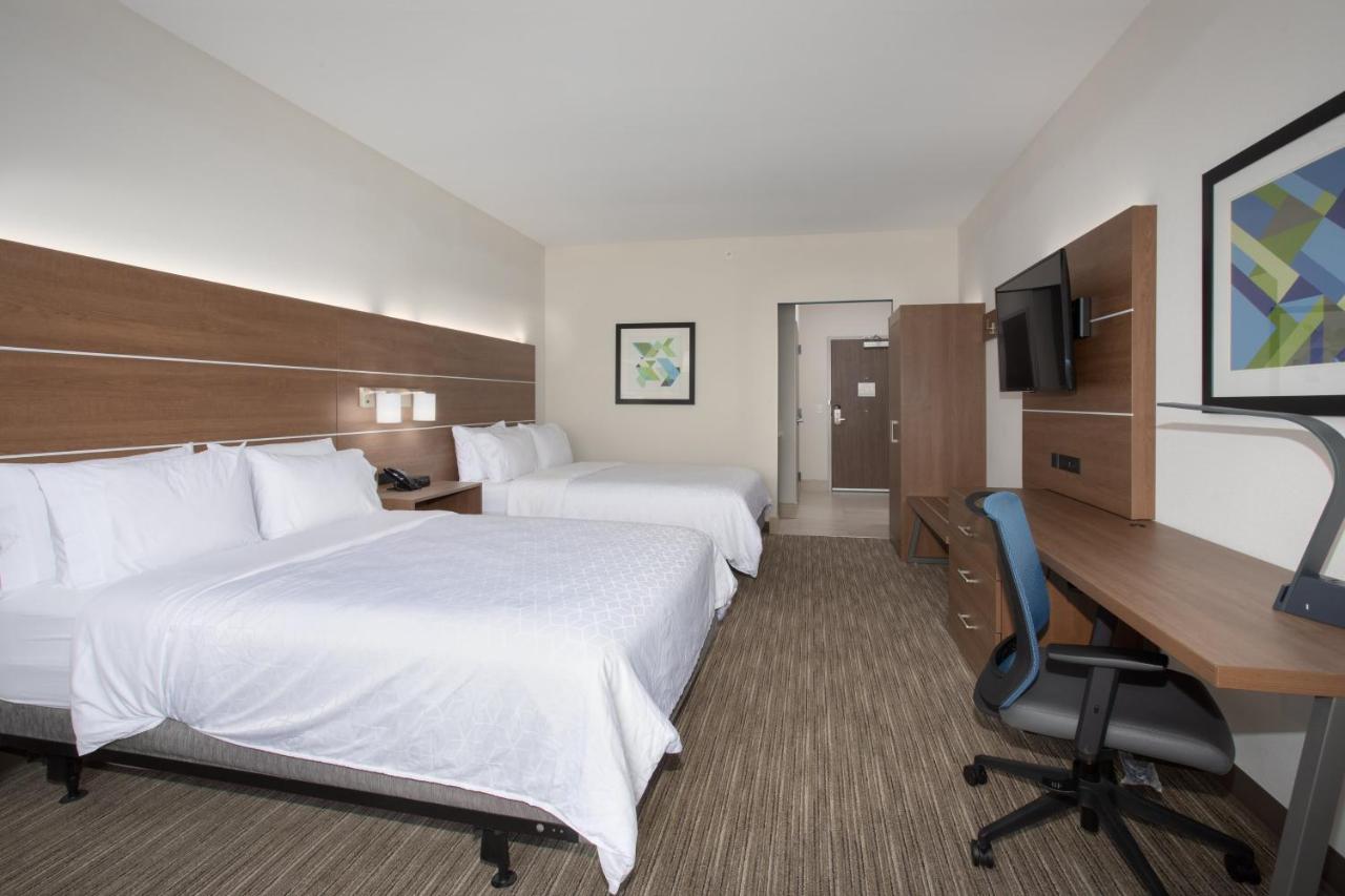 Queen Room with Two Queen Beds and Accessible Tub at Comfort Inn & Suites Goodland