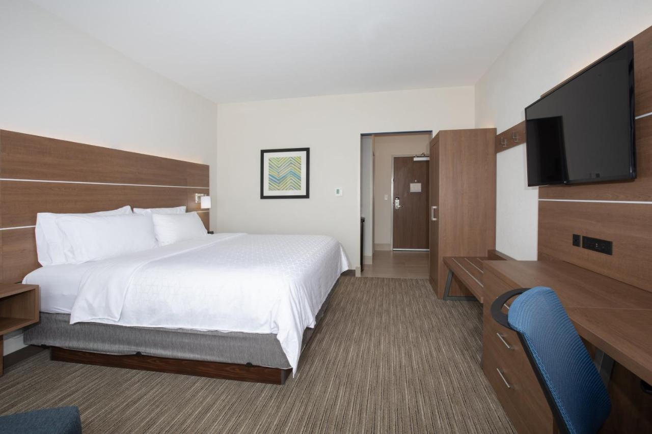 Standard King Room - Non-Smoking at Comfort Inn & Suites Goodland