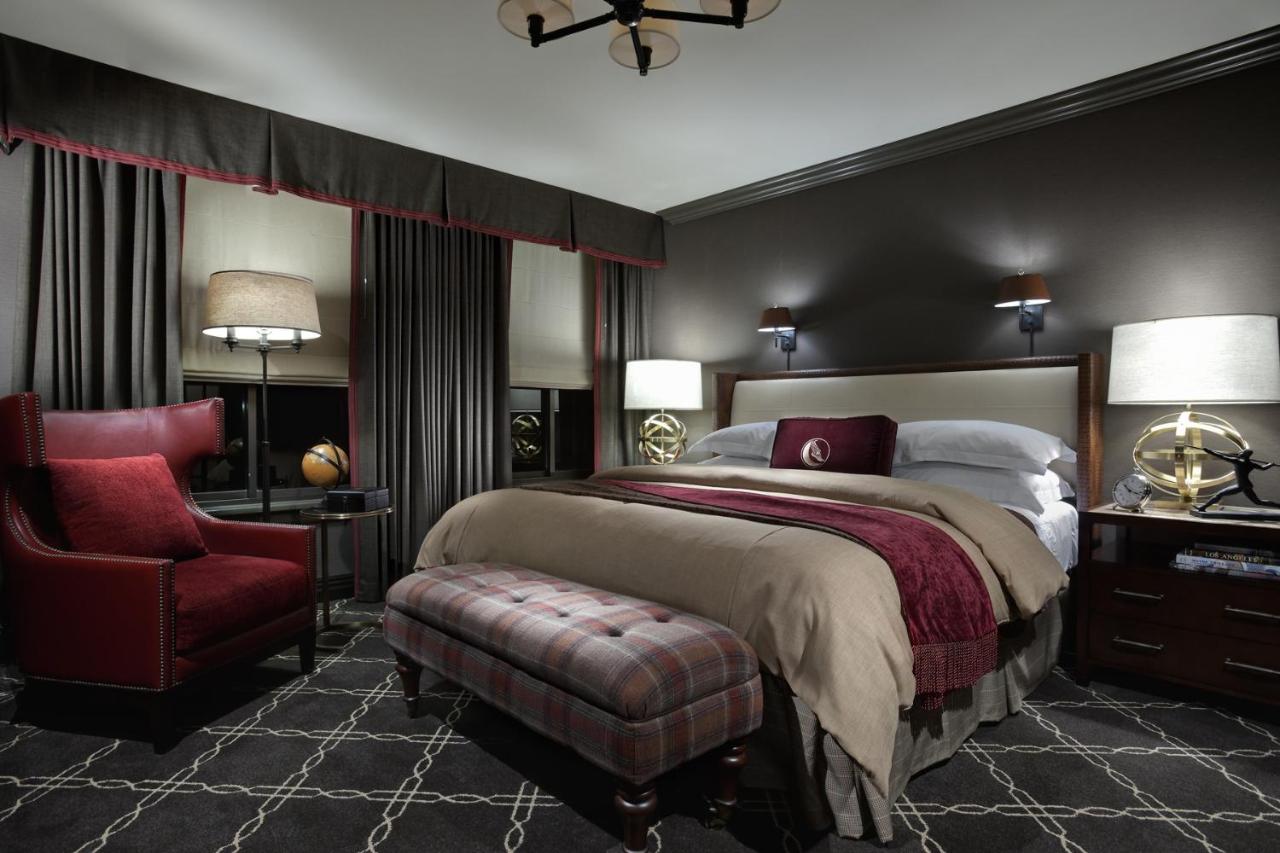 Deluxe King Room at Los Angeles Athletic Club