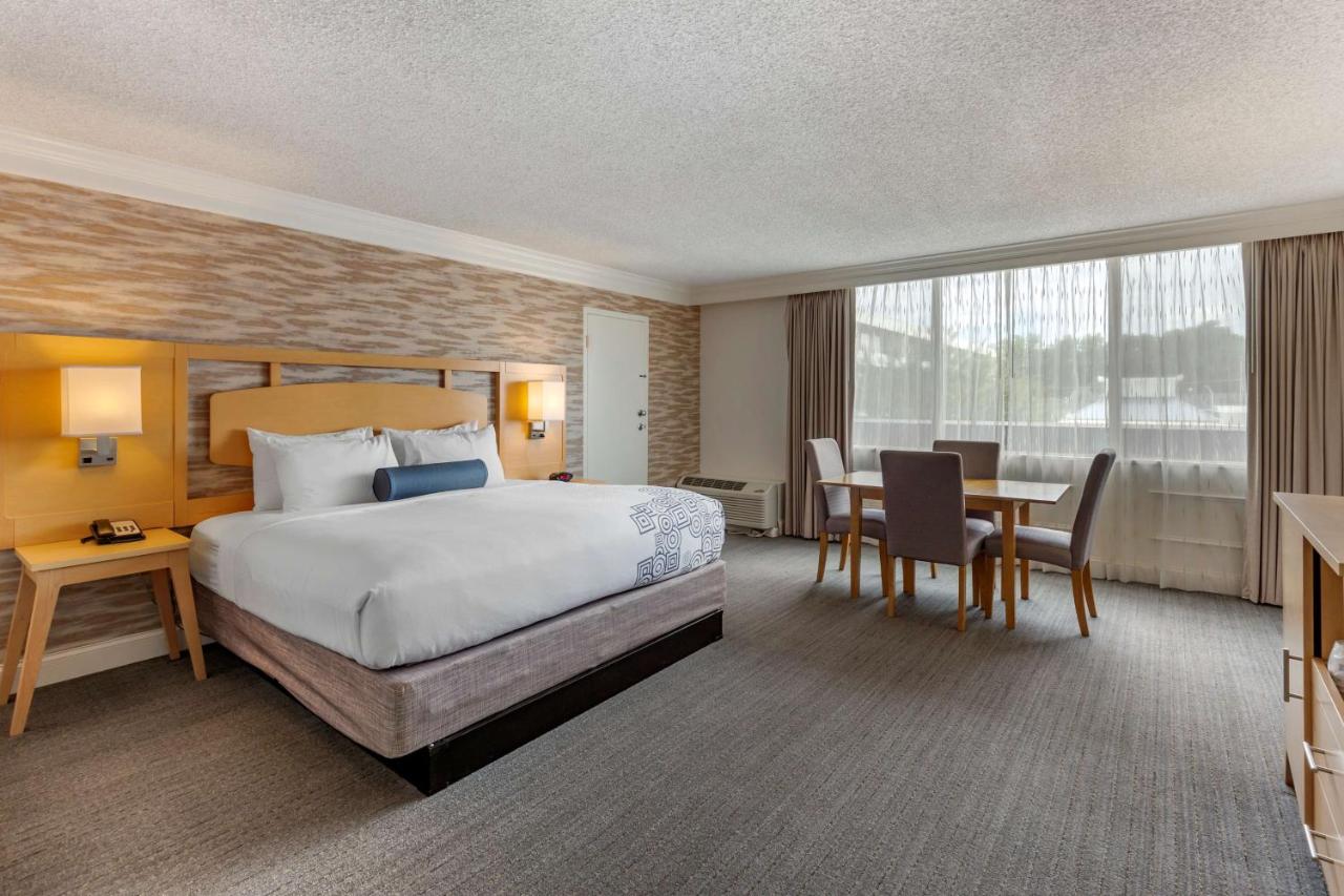 Large King Room at Best Western Plus University Inn