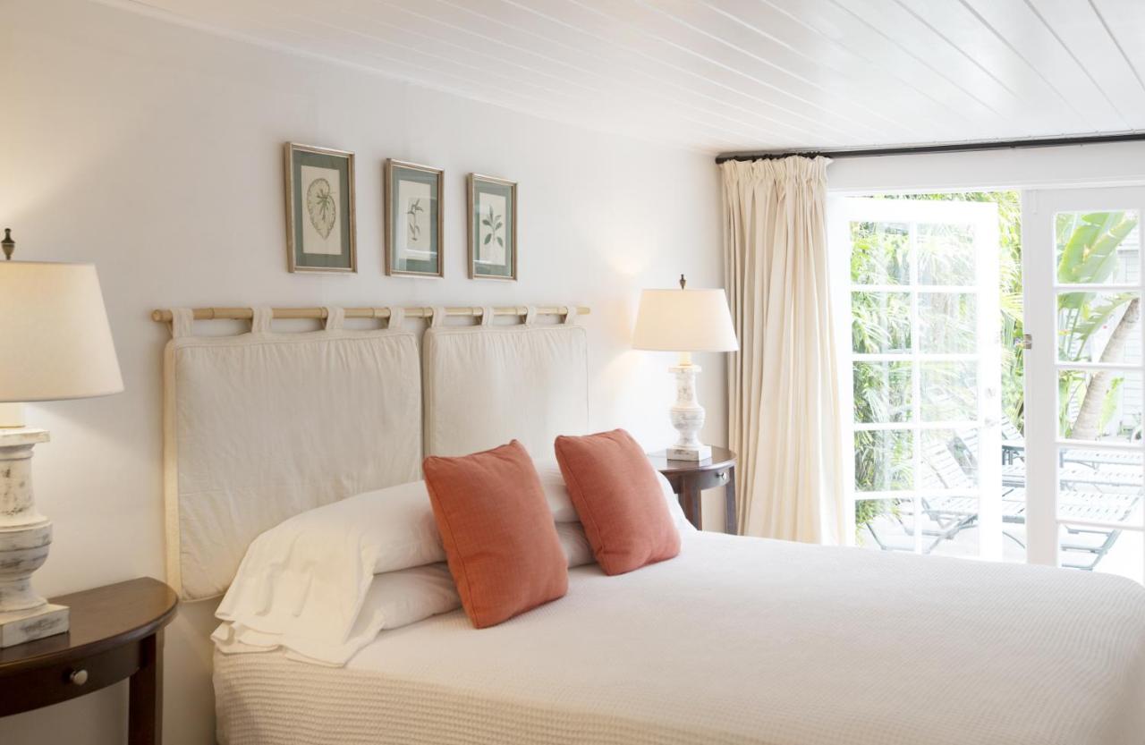 Deluxe Cottage B at Simonton Court Historic Inn & Cottages