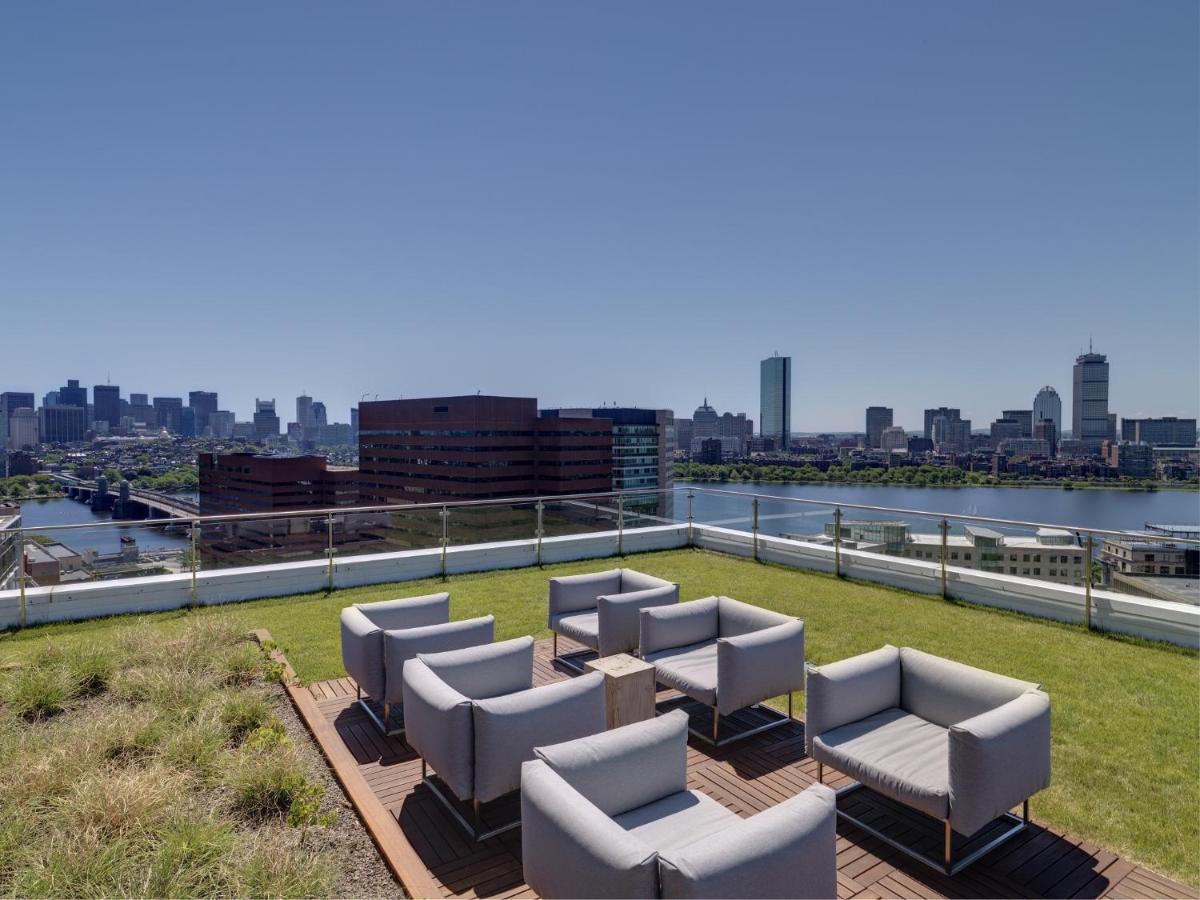 Global Luxury Suites at Kendall Square
