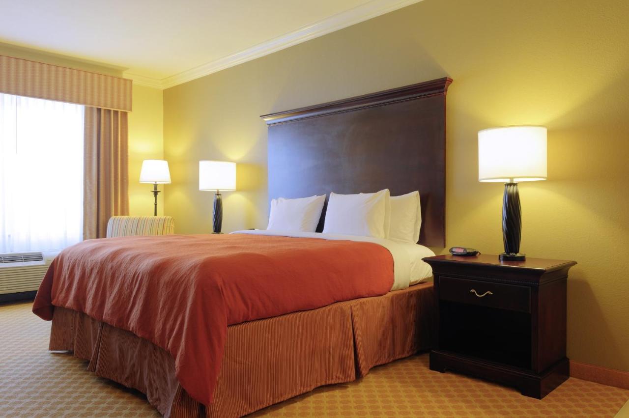 King Room - Non-Smoking at Country Inn & Suites by Radisson, Columbia at Harbison, SC