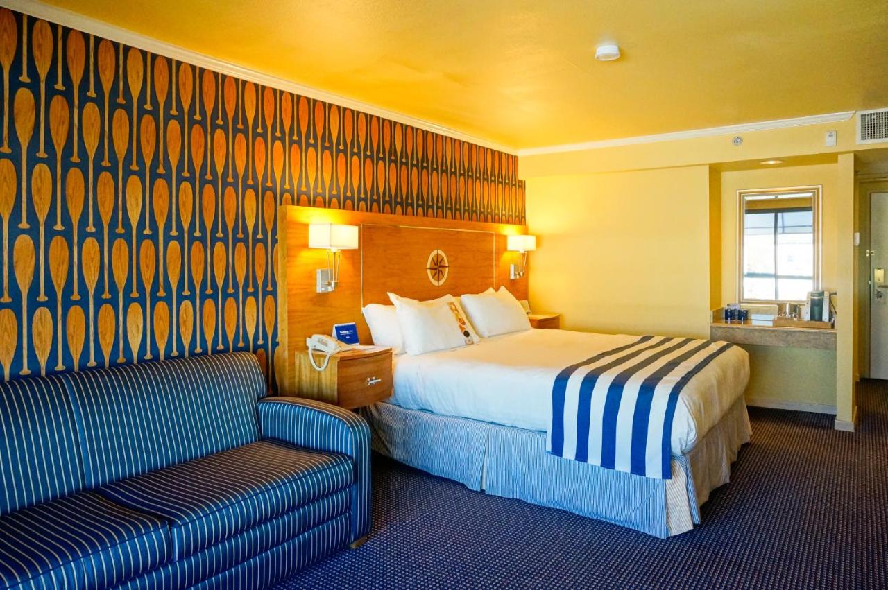King Room - Disability Access at Waterfront Hotel, part of JdV by Hyatt (12381)
