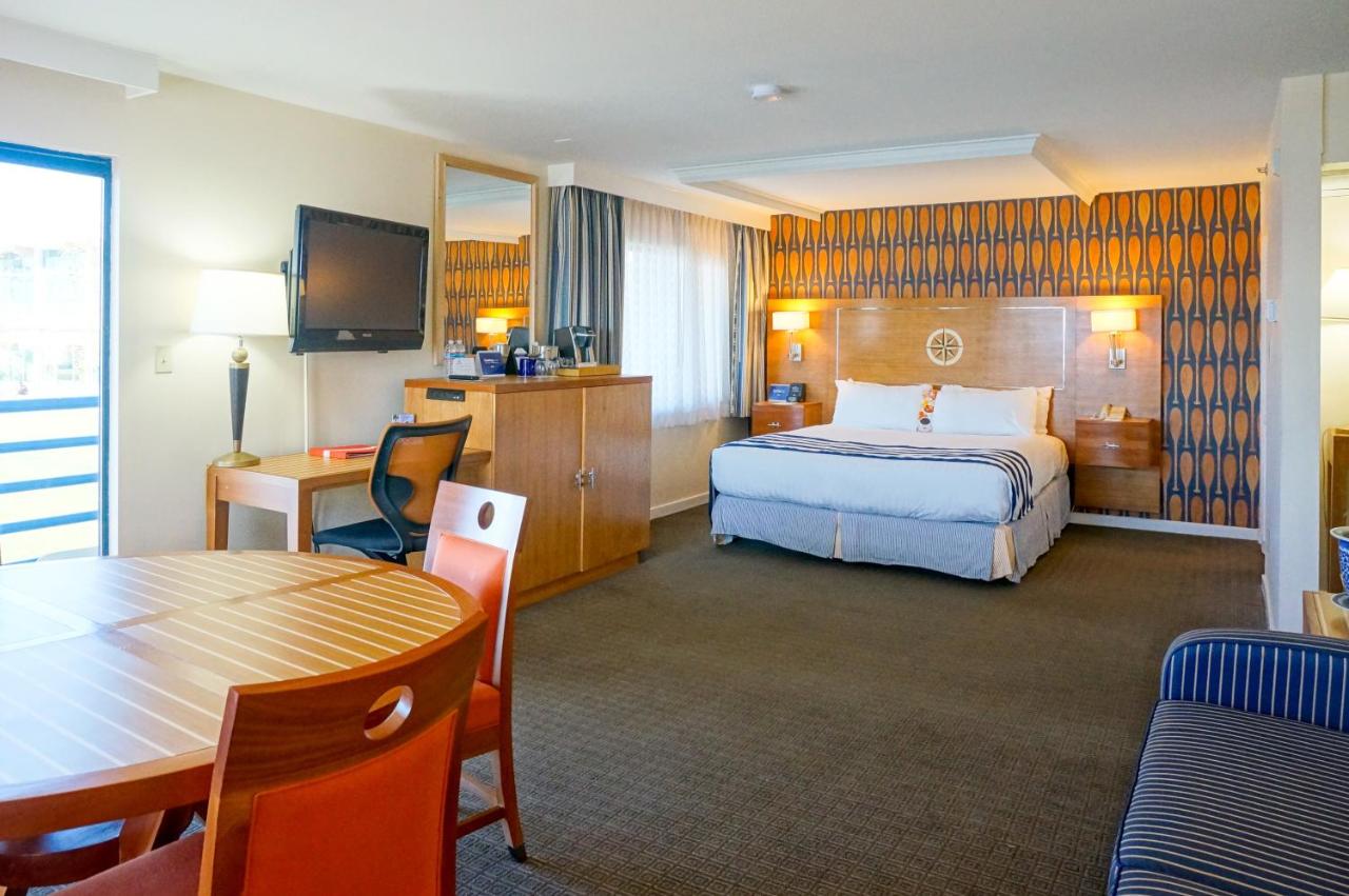 One-Bedroom Suite at Waterfront Hotel, part of JdV by Hyatt (12381)