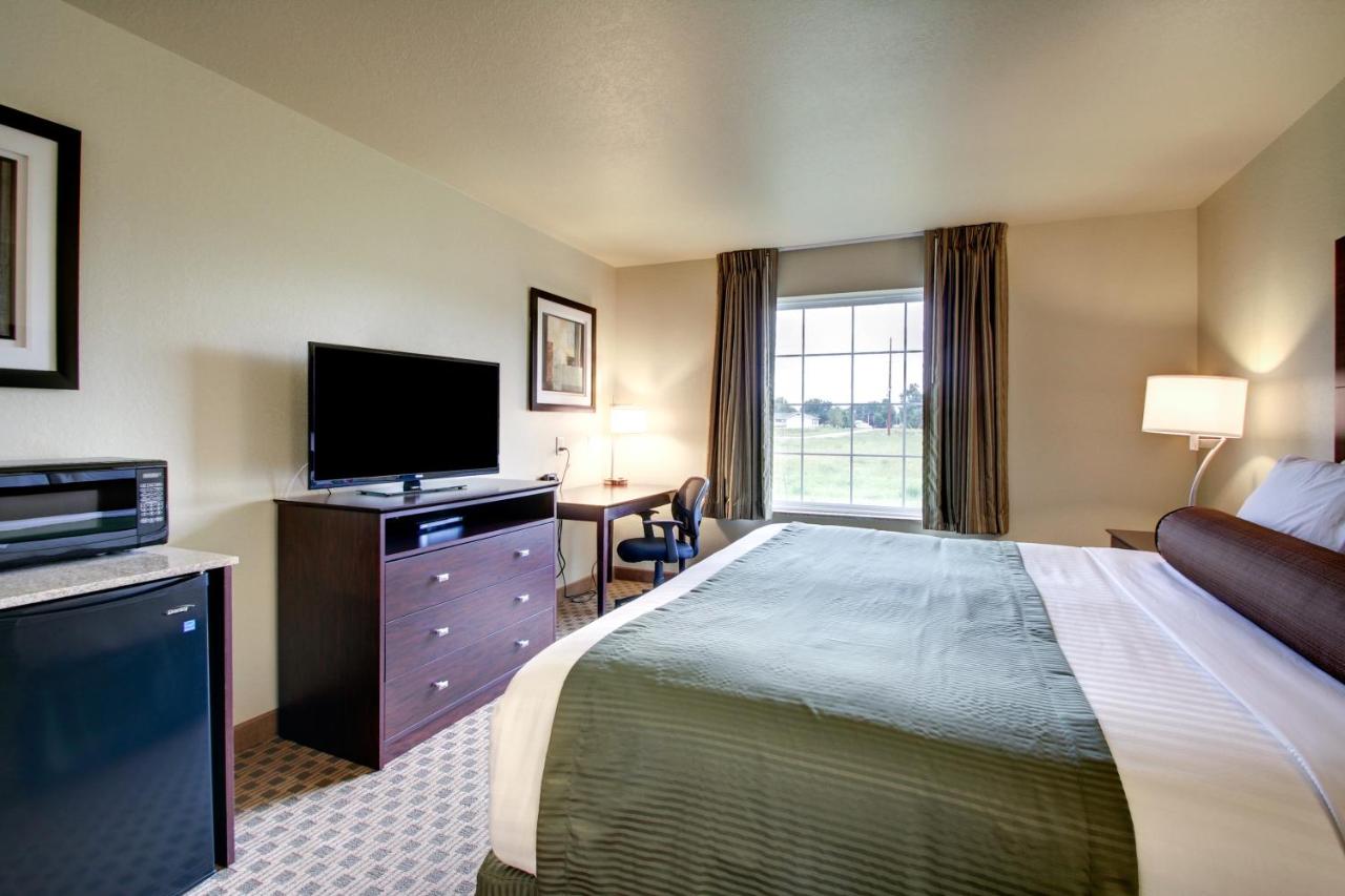 King Room at Cobblestone Inn & Suites - Schuyler