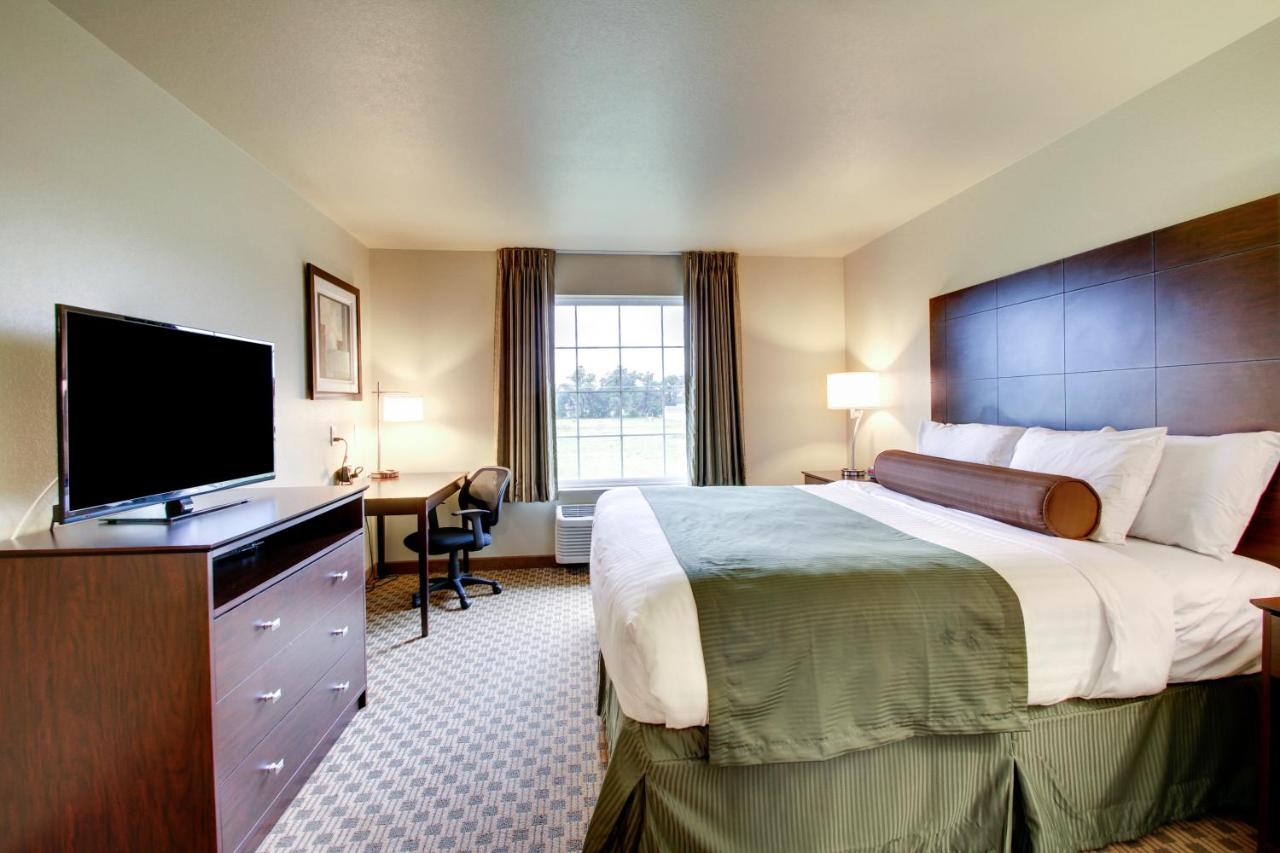King Room at Cobblestone Inn & Suites - Schuyler