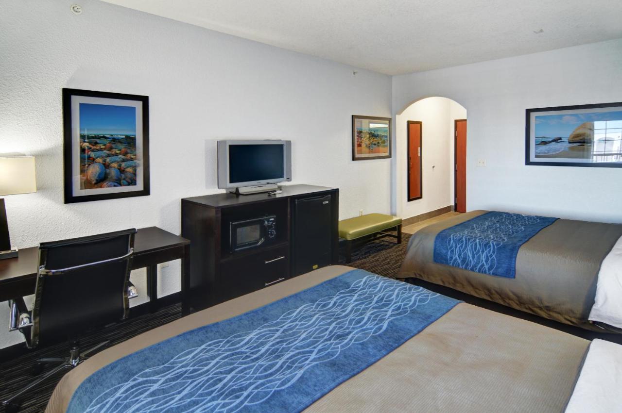 Queen Room with Two Queen Beds - Non-Smoking at Spark by Hilton Galveston