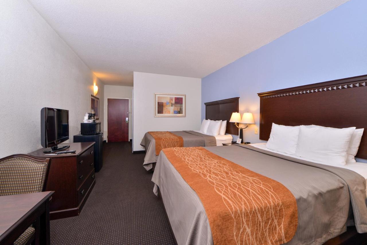 Queen Room with Two Queen Beds - Non-Smoking at Comfort Inn & Suites Lumberton Central I-95