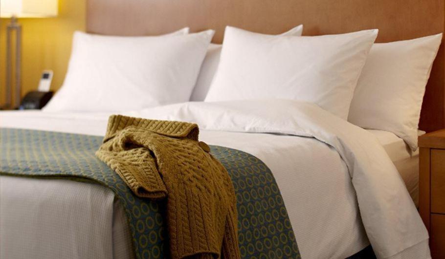 King Suite at Hyatt Place Charlotte Downtown