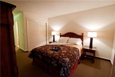 | The Inn at Tallgrass