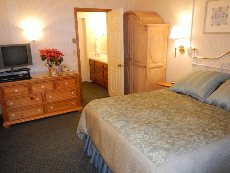| WorldMark Olympic Village Inn