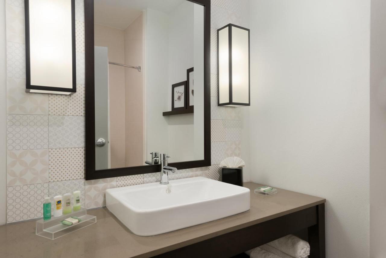 King Suite with Sofa Bed at Country Inn & Suites by Radisson, Katy (Houston West), TX