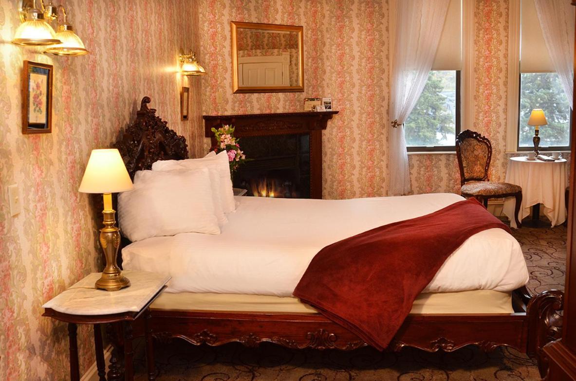 Bridgeview Suite at Water Street Inn