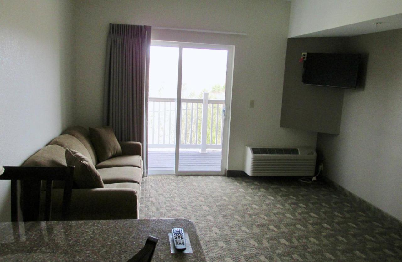 Double Suite with View at Crystal Springs Inn and Suites