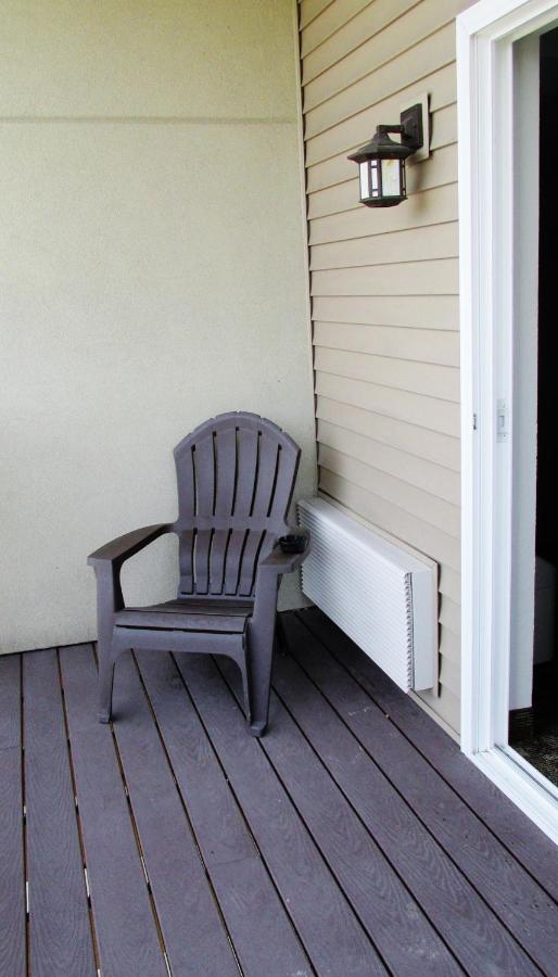 Double Suite with View at Crystal Springs Inn and Suites