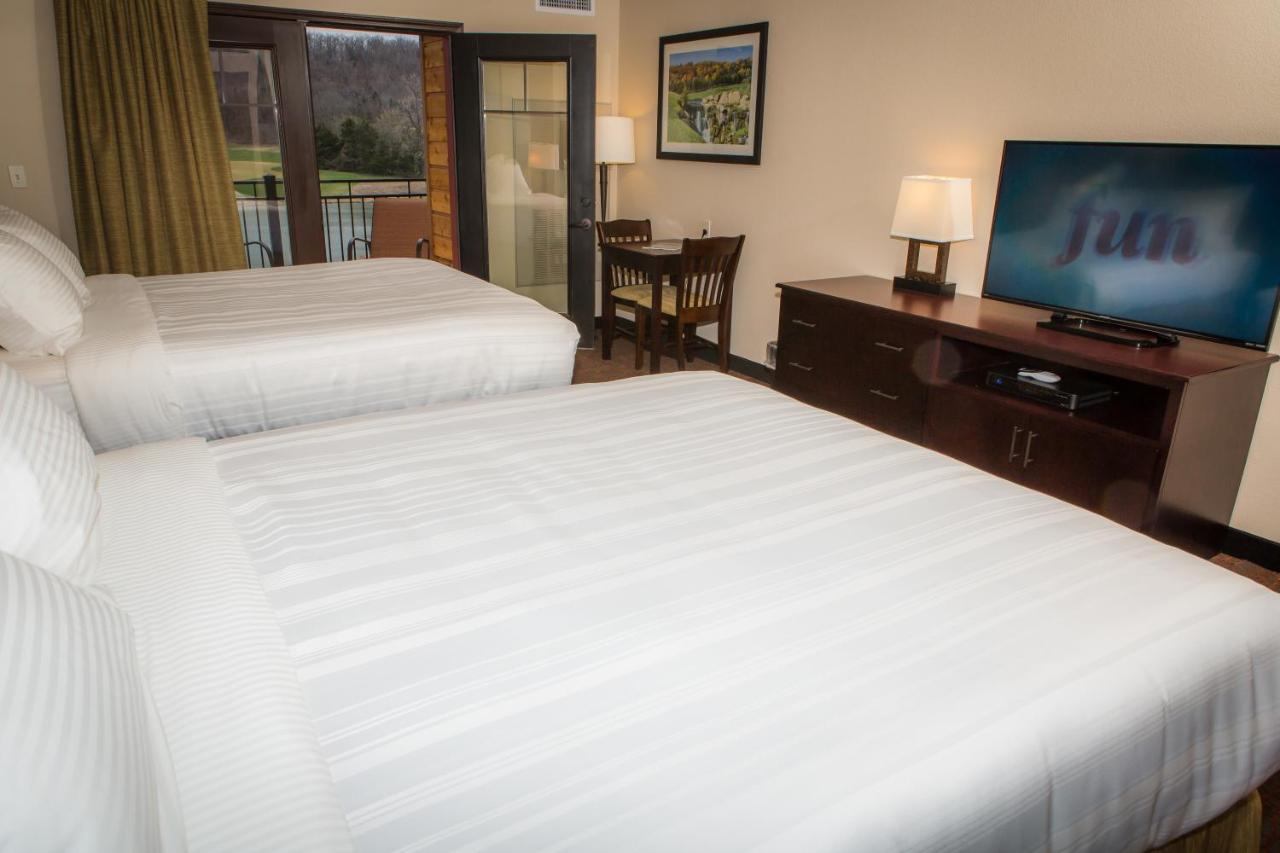 King Room with Balcony at The Lodge at Old Kinderhook Golf Resort