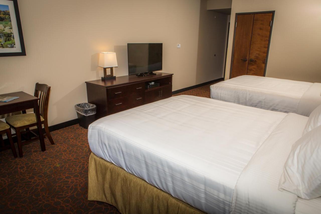One-Bedroom House at The Lodge at Old Kinderhook Golf Resort