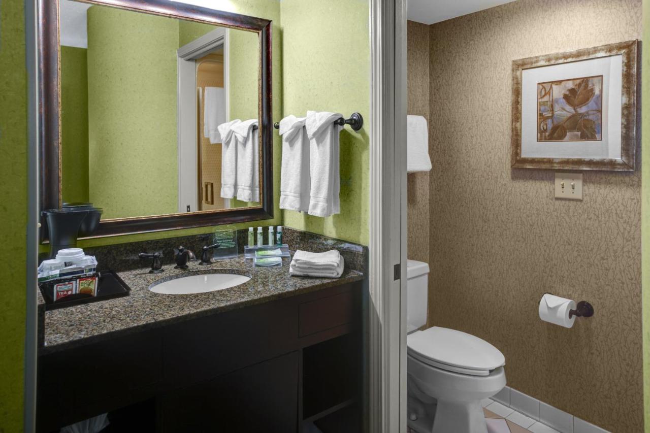 Double Room with Two Double Beds - Hearing Accessible at Holiday Inn Express & Suites Atlanta Buckhead by IHG