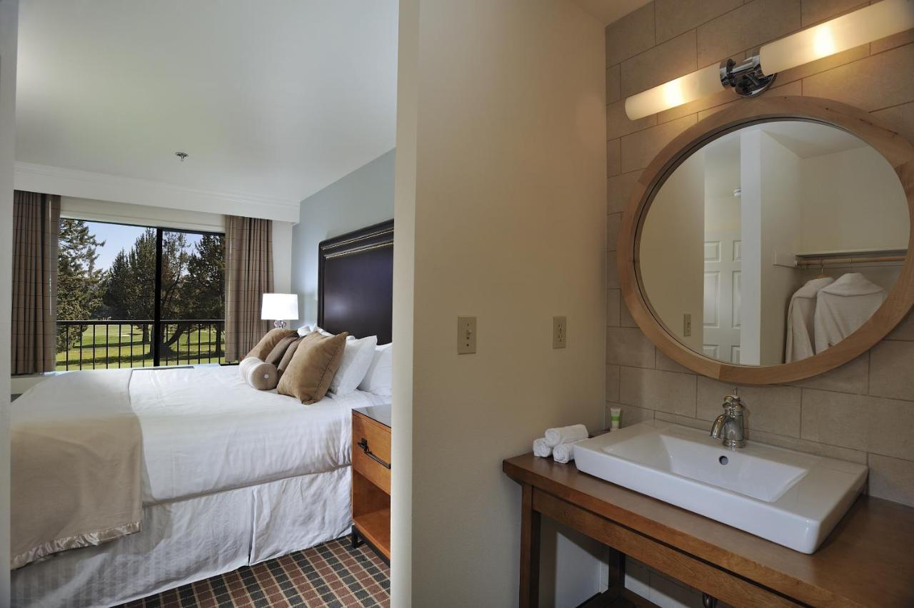 King Room - Disability Access at The Lodge at Eagle Crest Resort