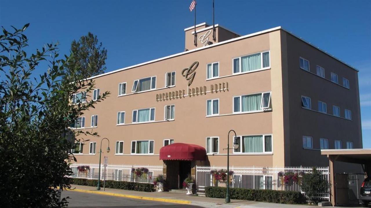 | Anchorage Grand Hotel