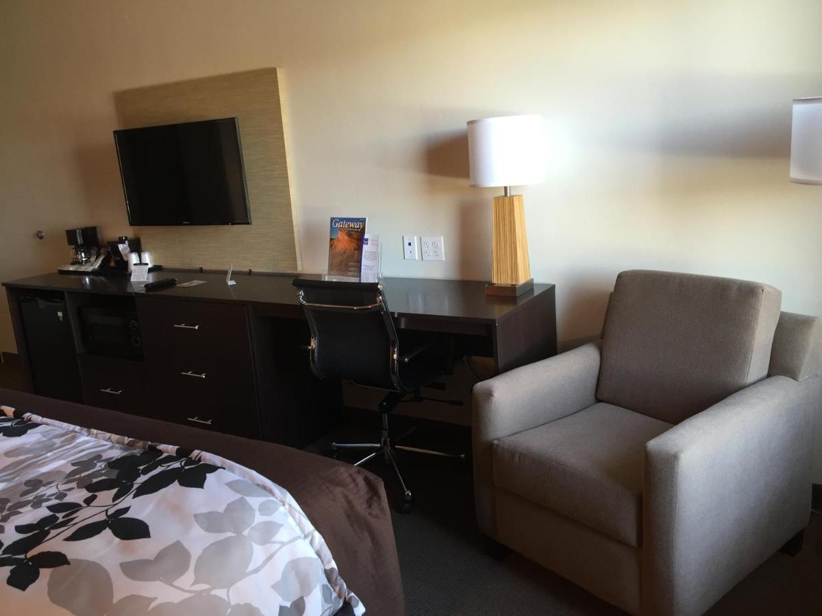 King Room with Balcony - Non Smoking at Sleep Inn & Suites Page at Lake Powell