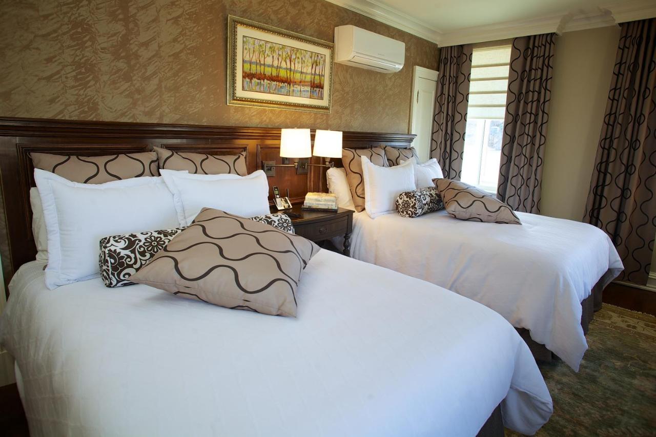 Standard Apartment with Two Double Beds at Guesthouse at Norwalk Inn
