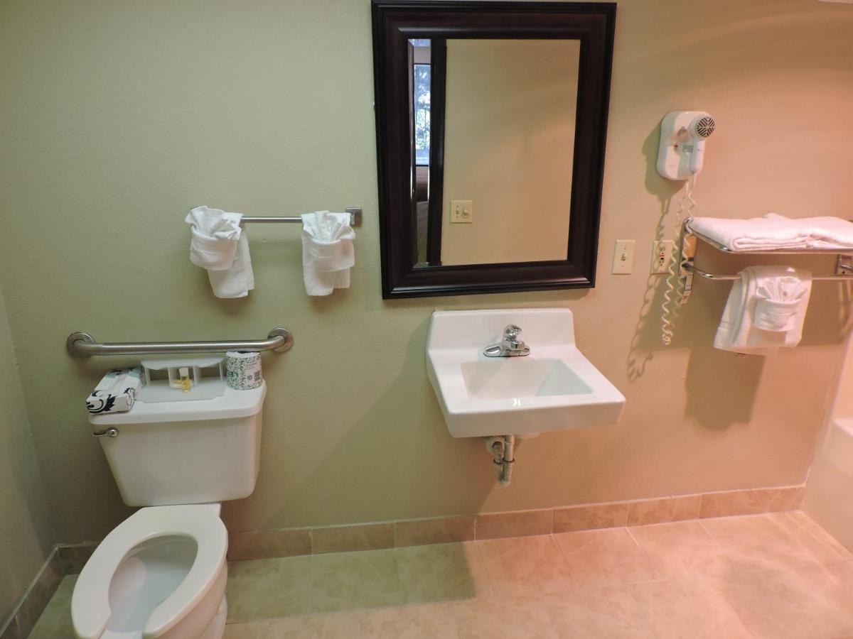 Queen Room with Two Queen Beds - Disability Access/Non-Smoking at La Quinta Inn & Suites by Wyndham Hickory