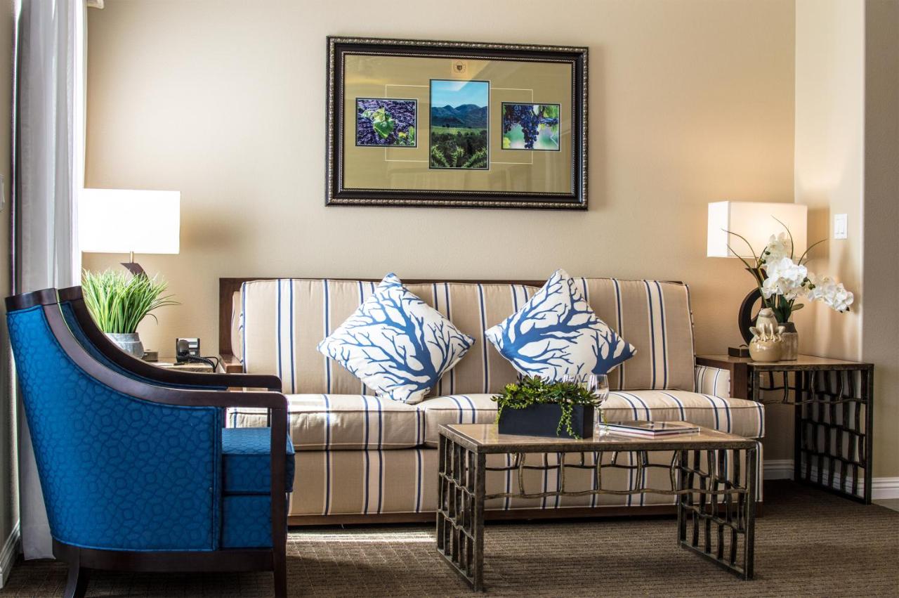 Vineyard Estate Bungalow at Carter Estate Winery and Resort
