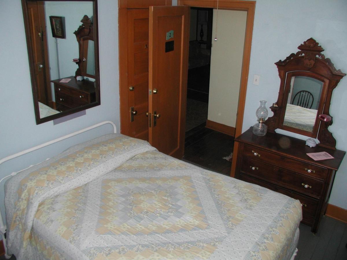 Standard Room with Full Bed at The Historic Grand Canyon Hotel