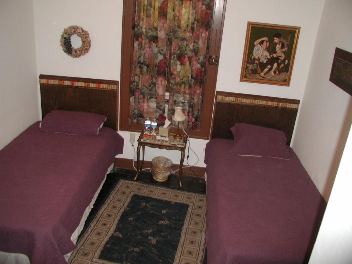 Standard Twin Room at The Historic Grand Canyon Hotel