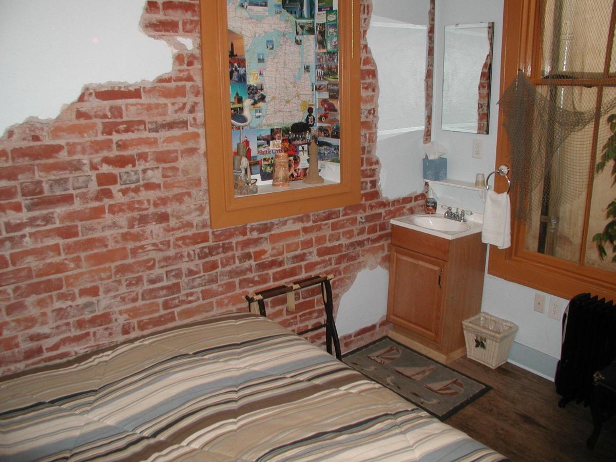Standard King Room at The Historic Grand Canyon Hotel