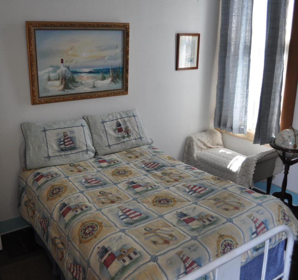 Standard Room with Full Bed at The Historic Grand Canyon Hotel