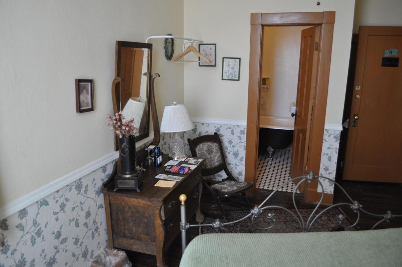 Standard Room with Full Bed at The Historic Grand Canyon Hotel