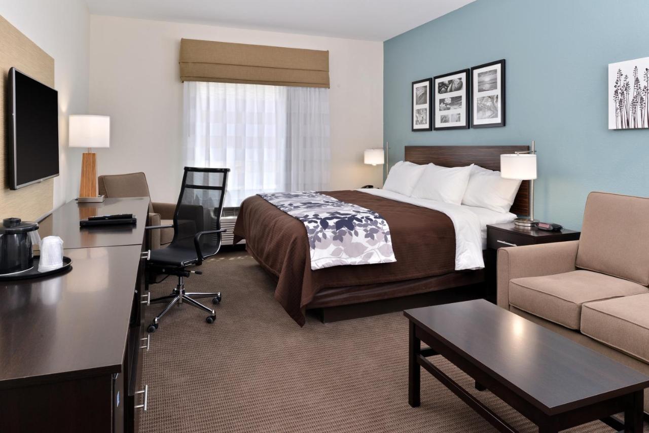 King Suite - Non-Smoking at Sleep Inn & Suites Meridian - Bonita Lakes