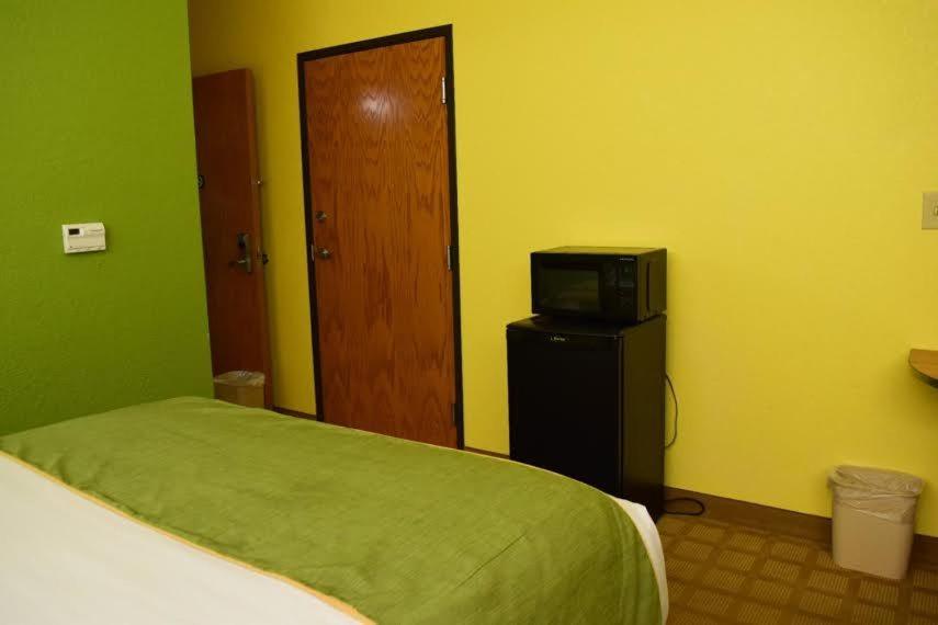Queen Room with Two Queen Beds - Non-Smoking at Microtel Inn & Suites by Wyndham Delphos