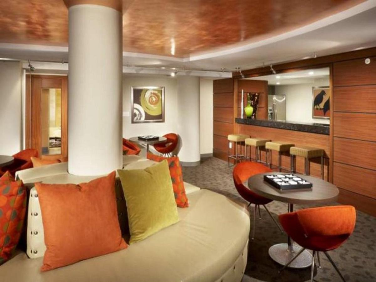| Global Luxury Suites at The Convention Center