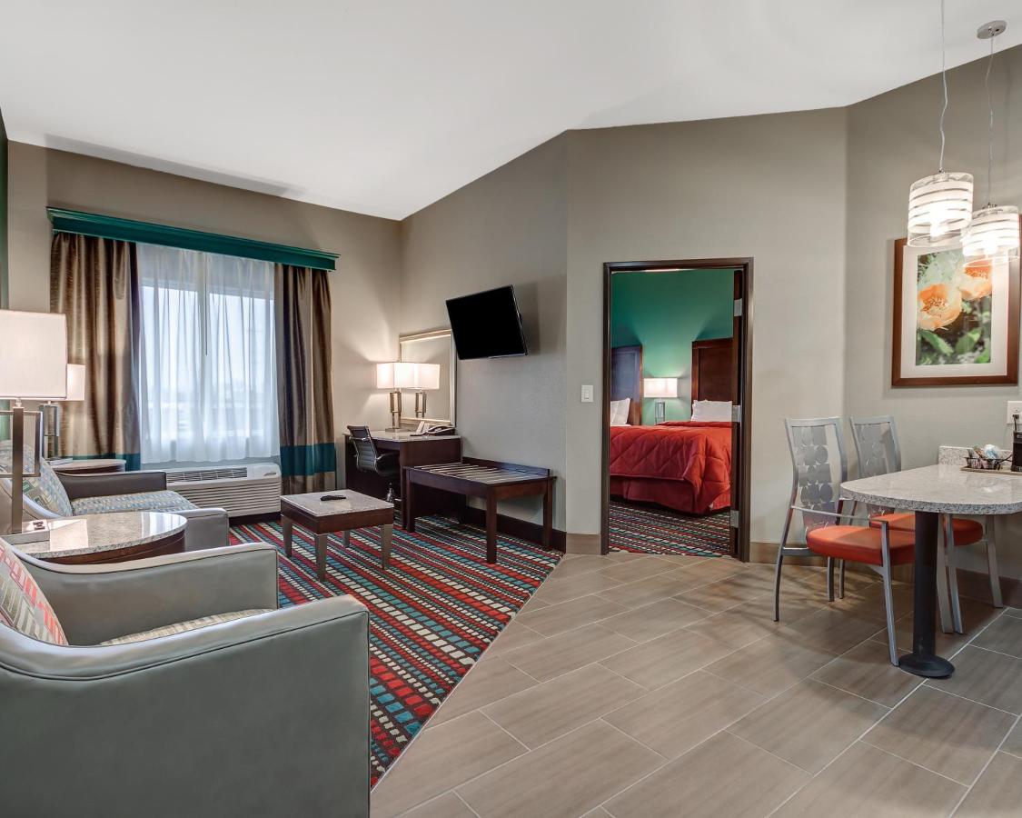 Queen Suite with Two Queen Beds at MainStay Suites Hobbs