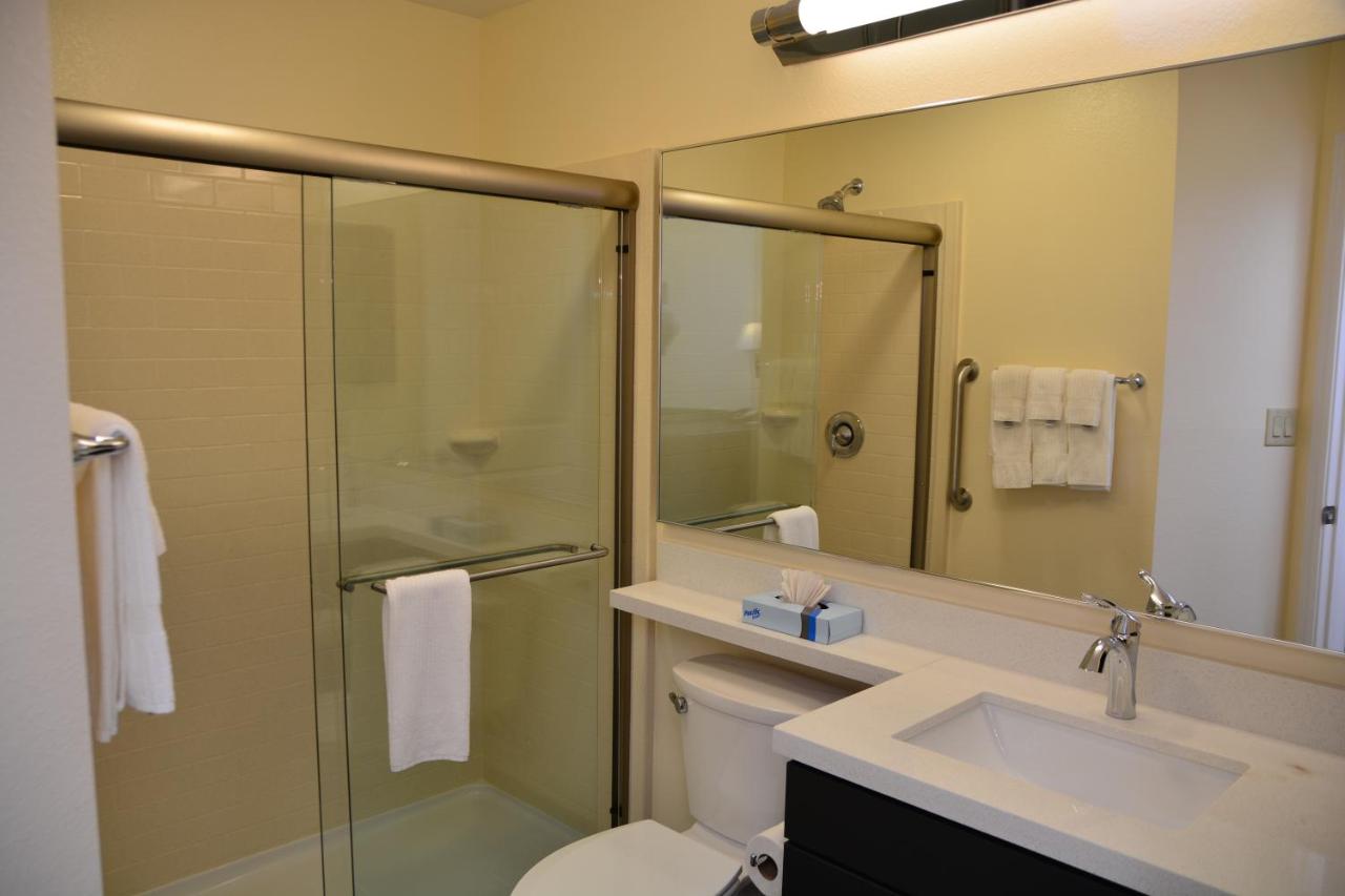 Standard Double or Twin Room at Candlewood Suites College Station At University, an IHG Hotel