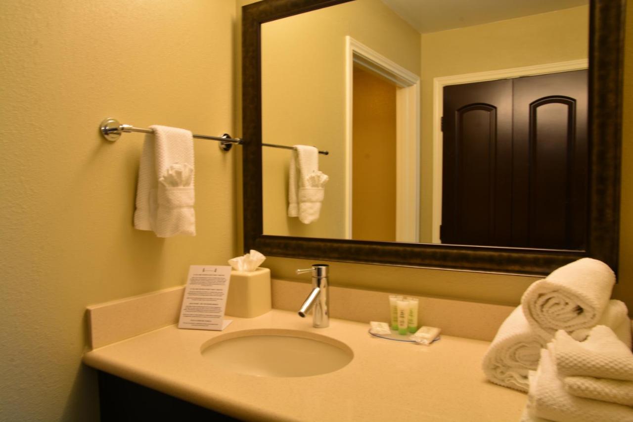 Standard Double Room at Staybridge Suites College Station, an IHG Hotel